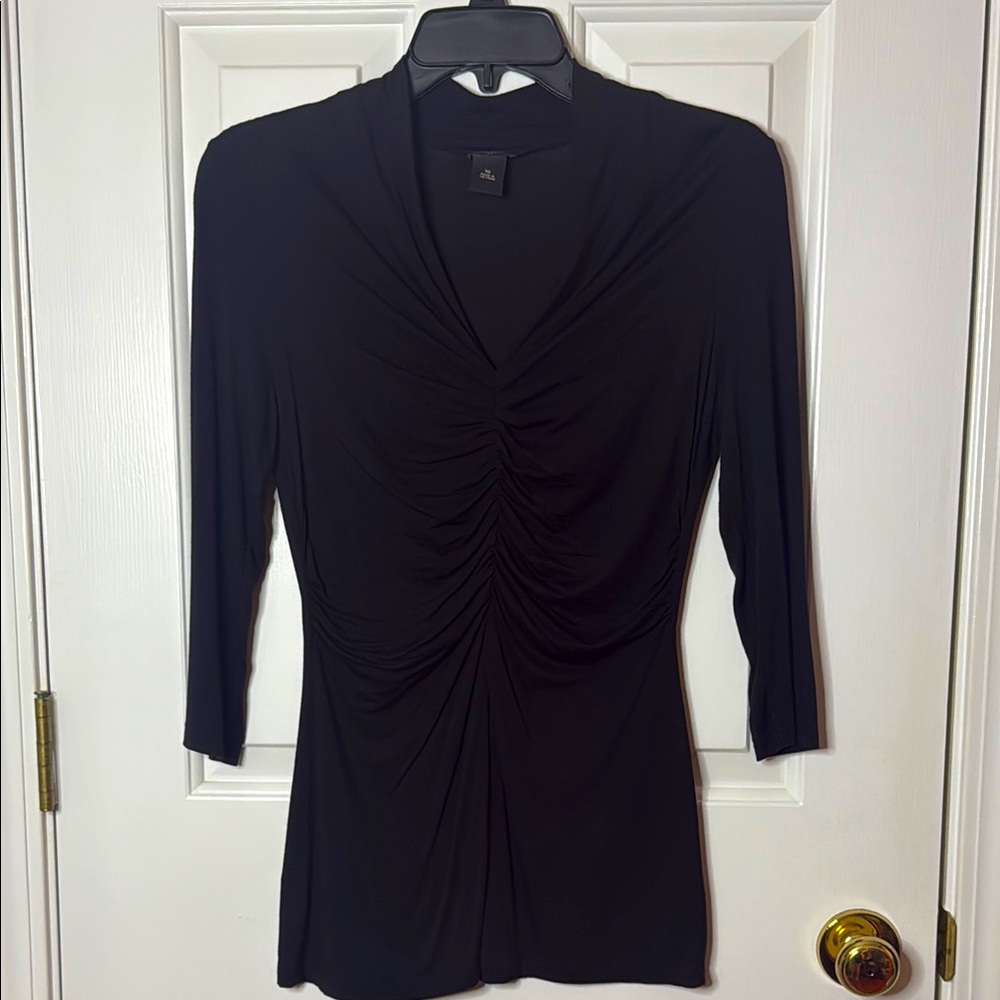 Ann Taylor Classic Black v-neck top XS
